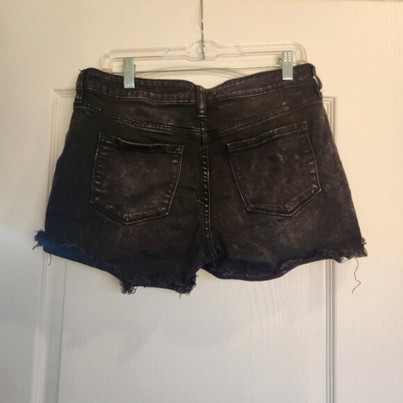 Kancan Womens mid rise shorts size 29 EUC - Picture 4 of 5